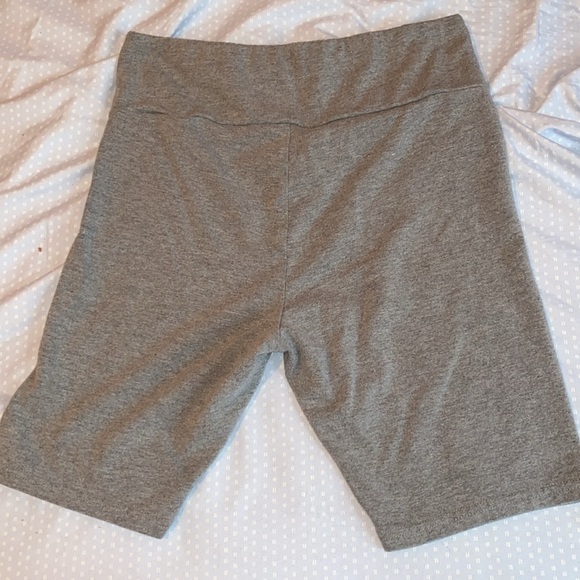 Dark gray biker shorts - Picture 3 of 4